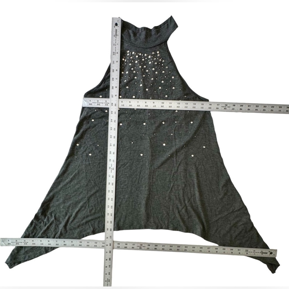 Venus Medium Cat Collar Studded Top - Picture 3 of 5